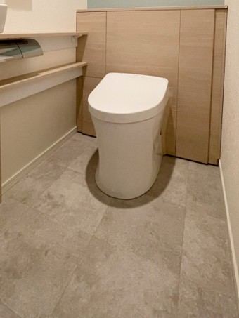 手洗器を新設してスッキリ使いやすいトイレへ 手洗器を新設してスッキリ使いやすいトイレへ